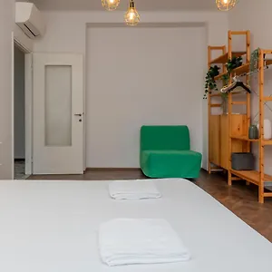 renovated-apartment-close-to-central-station-ponte-seveso-42.it-lombardy.com/